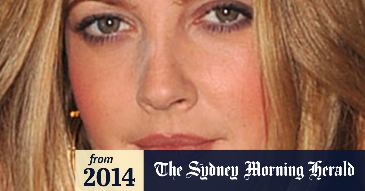 Drew Barrymore gives birth